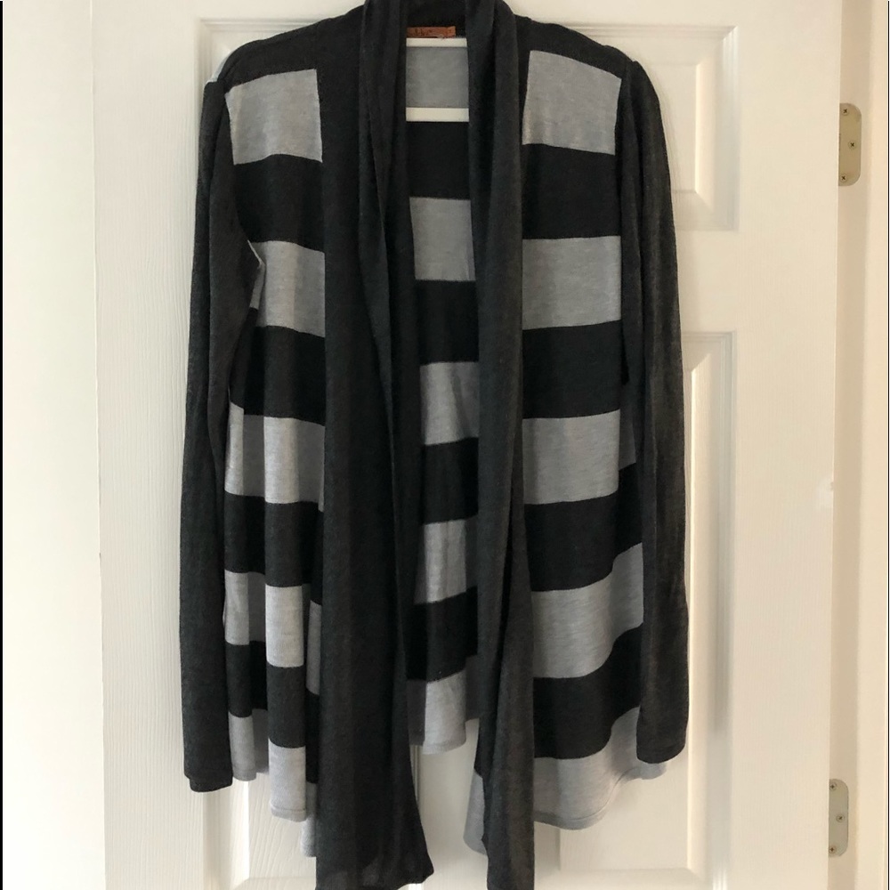 Flare Cardigan